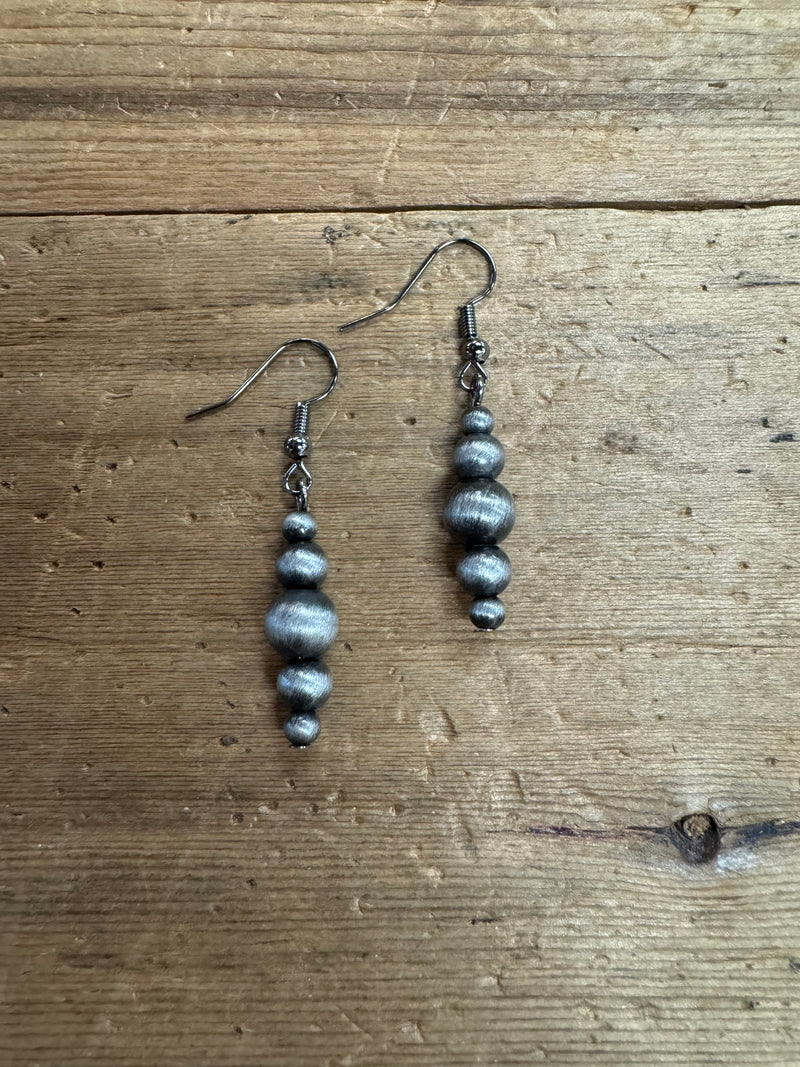 Navajo Pearl Earrings