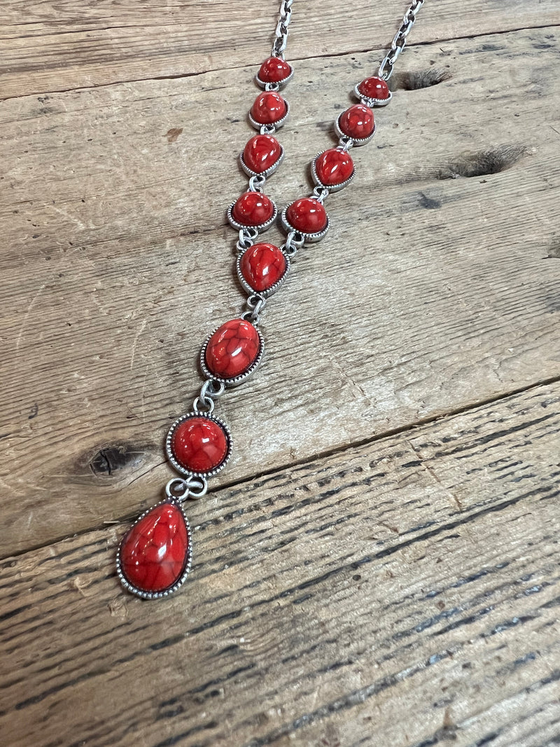 Lasso Stone Necklace